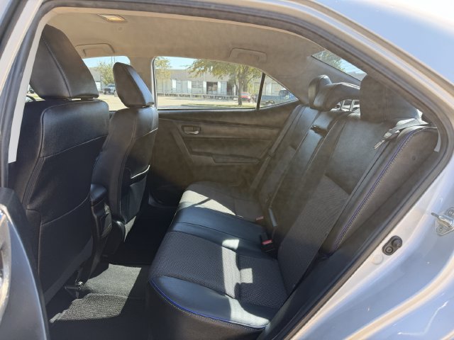Used 2017 Toyota Corolla SE FWD image 24