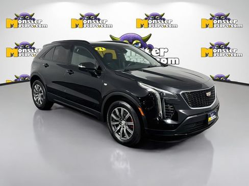 Used 2021 Cadillac XT4 Sport w/ Sun And Sound Package AWD/4WD image 3