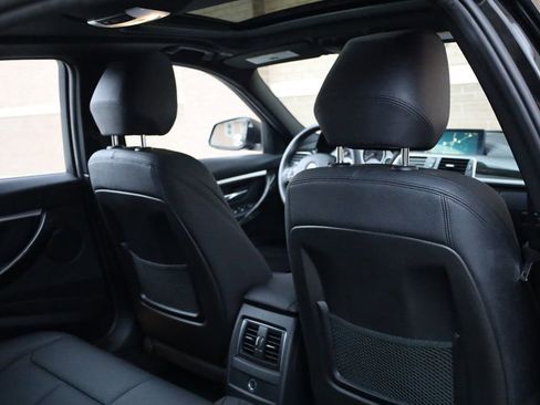 Used 2018 BMW 330e image 18