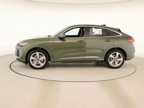 New 2025 Audi Q5 Prestige AWD/4WD image 2
