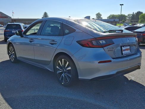 Used 2022 Honda Civic EX-L image 4