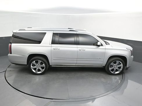 Used 2018 GMC Yukon XL Denali w/ Denali Ultimate Package AWD/4WD image 35