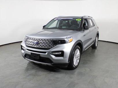 Used 2024 Ford Explorer Limited w/ Limited Technology Package
