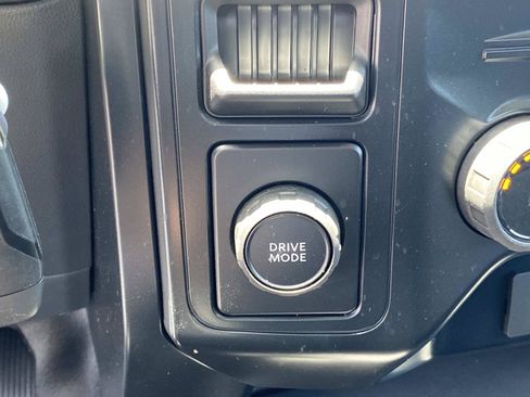 Used 2025 Ford F150 XL w/ Equipment Group 103A High RWD image 23