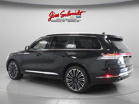 Used 2023 Lincoln Aviator Black Label image 4