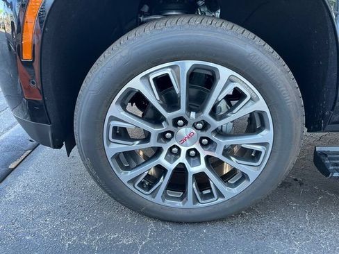 New 2026 GMC Yukon XL Denali w/ Sun & Power Step Package RWD image 7