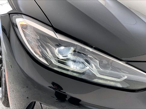 Used 2023 BMW 430i xDrive Convertible image 39