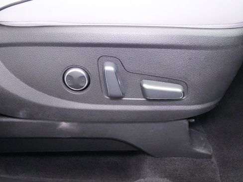Used 2024 Hyundai Palisade SEL AWD/4WD image 32