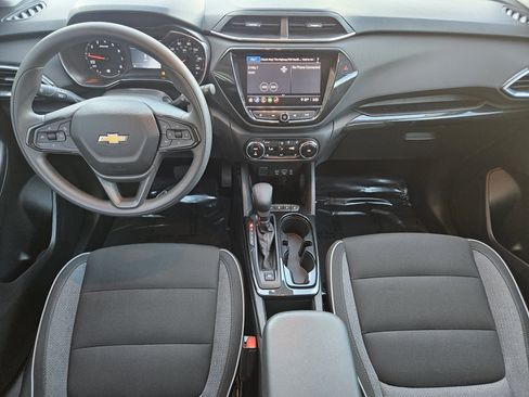 Used 2021 Chevrolet TrailBlazer LT w/ Convenience Package image 25