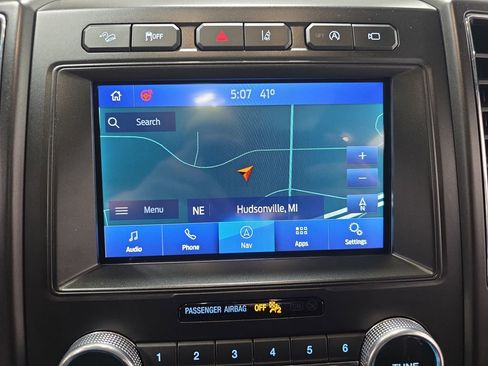 Used 2021 Ford Expedition Limited image 24