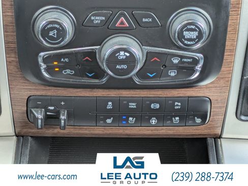 Used 2015 RAM 3500 Laramie w/ Cold Weather Group AWD/4WD image 16