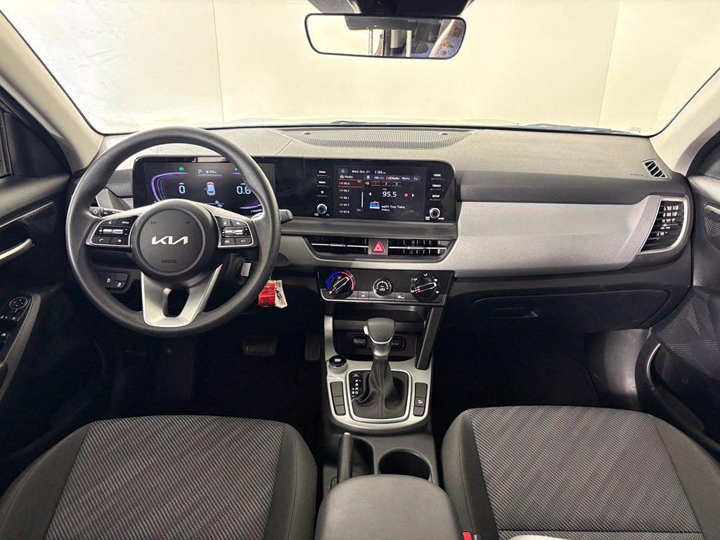 New 2026 Kia Seltos LX FWD image 34