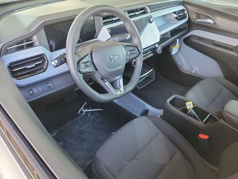 Used 2027 Chevrolet Bolt LT w/ Comfort Package image 6