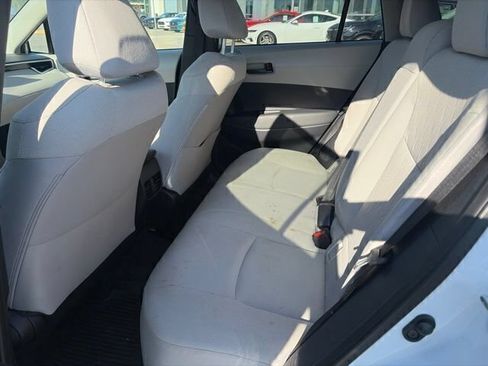 Used 2025 Toyota Corolla Cross LE FWD image 10