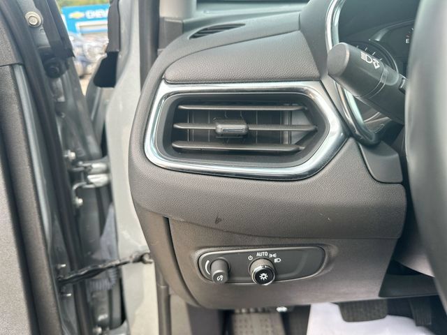 Used 2024 Chevrolet Equinox LT w/ LPO, Floor Liner Package AWD/4WD image 21