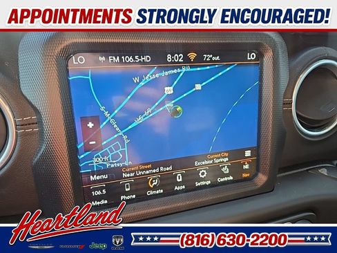 Used 2018 Jeep Wrangler Unlimited Sahara AWD/4WD image 54