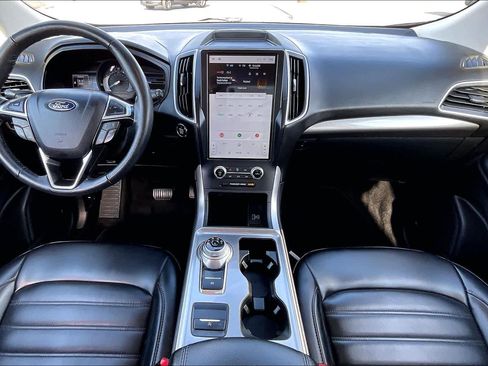 Used 2024 Ford Edge SEL image 15