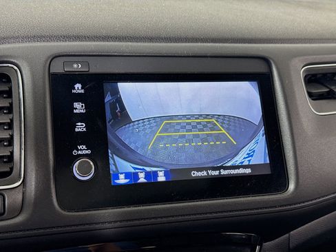 Used 2022 Honda HR-V EX image 17