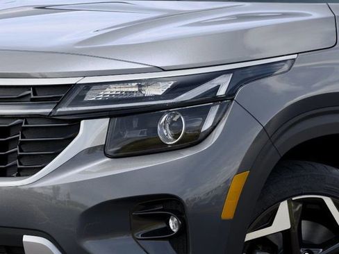 New 2026 Kia Seltos S AWD/4WD image 10