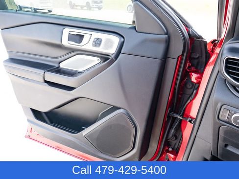 Used 2020 Ford Explorer ST w/ Premium Technology Package AWD/4WD image 27