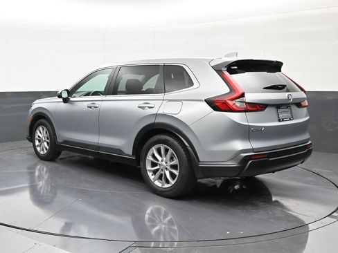 Used 2025 Honda CR-V EX-L image 3