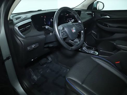 Used 2025 Buick Encore GX Sport Touring w/ Comfort Package AWD/4WD image 17