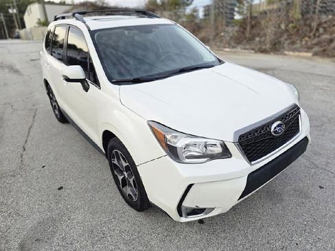 Used 2014 Subaru Forester 2.0XT Touring AWD/4WD image 11