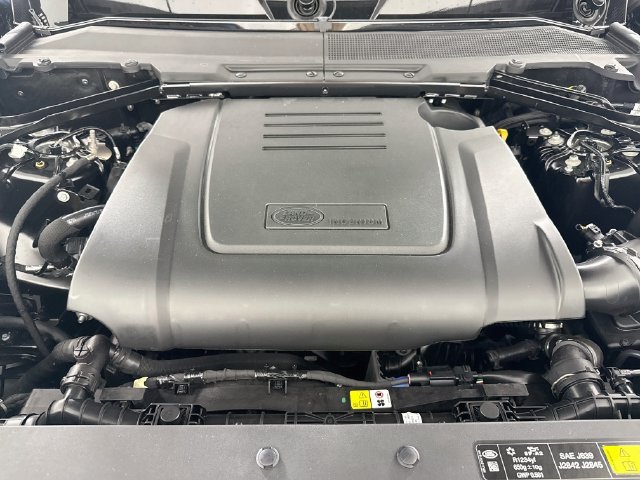 New 2026 Land Rover Defender 110 S AWD/4WD image 32