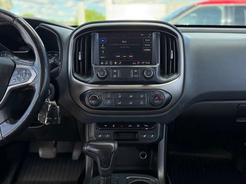 Used 2019 Chevrolet Colorado Z71 AWD/4WD image 20