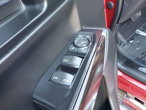 Used 2019 GMC Sierra 1500 SLT w/ SLT Premium Package image 18