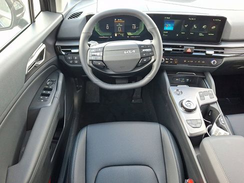 New 2026 Kia Sportage EX image 7