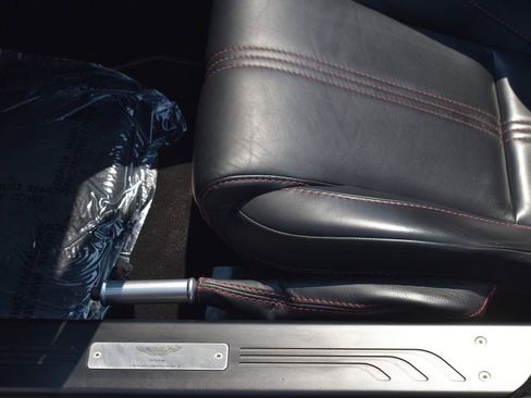 Used 2014 Aston Martin V8 Vantage S image 29