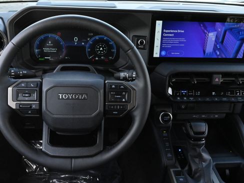 Used 2025 Toyota Land Cruiser w/ Premium Package AWD/4WD image 17