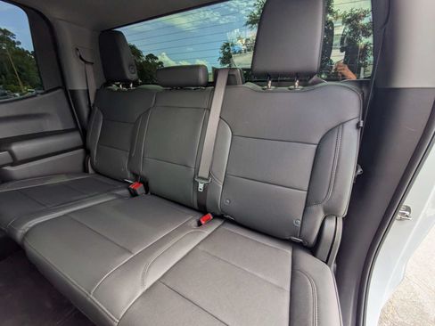 Used 2024 GMC Sierra 1500 Pro w/ Pro Value Package AWD/4WD image 7