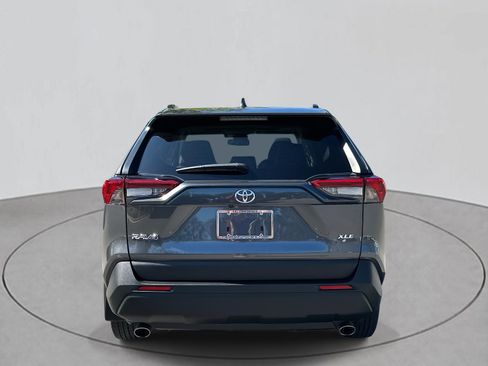 Used 2024 Toyota RAV4 XLE Premium image 5