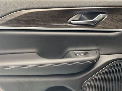 New 2026 Jeep Grand Cherokee Altitude image 22