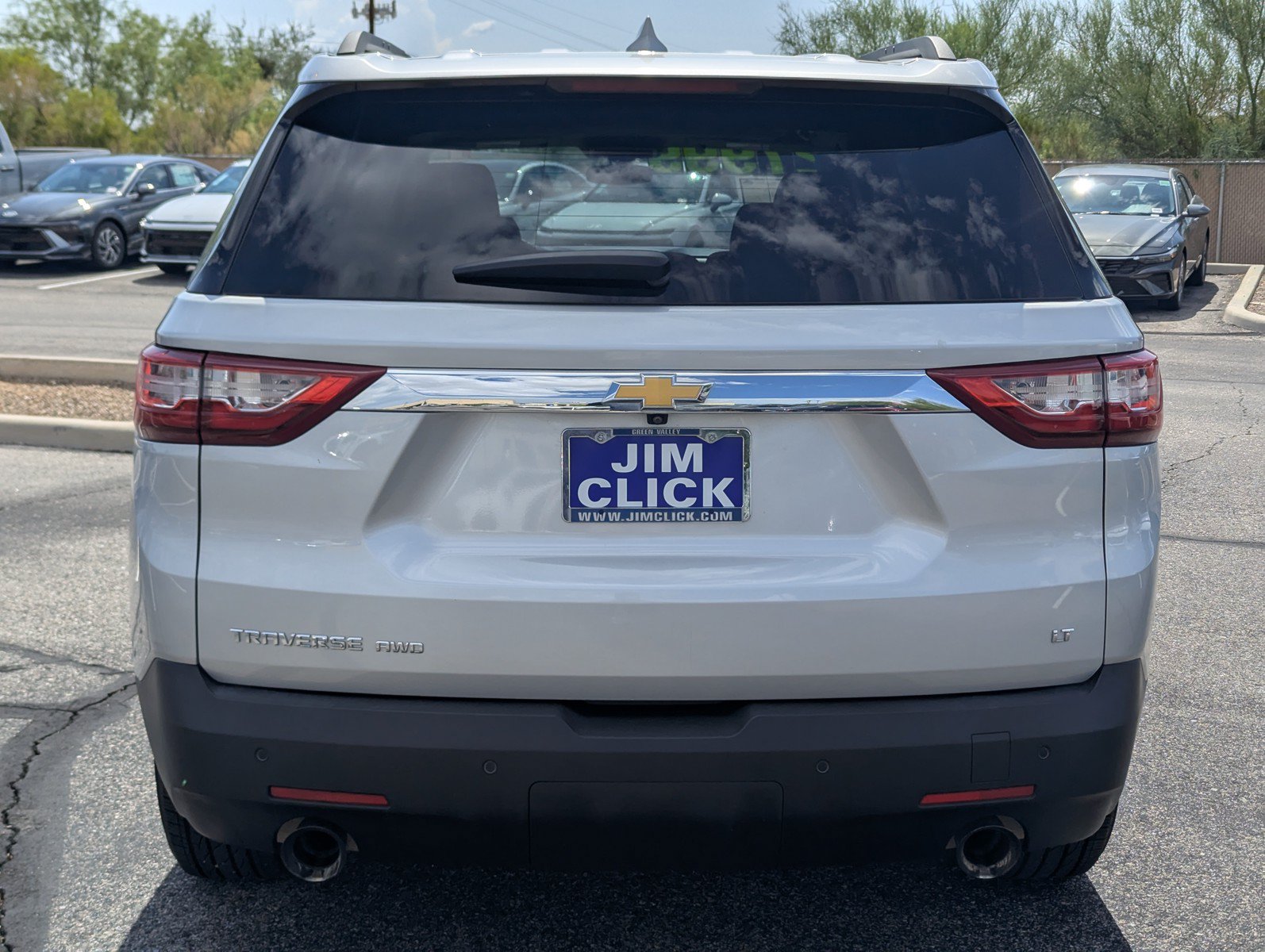 Used 2021 Chevrolet Traverse LT AWD/4WD image 3