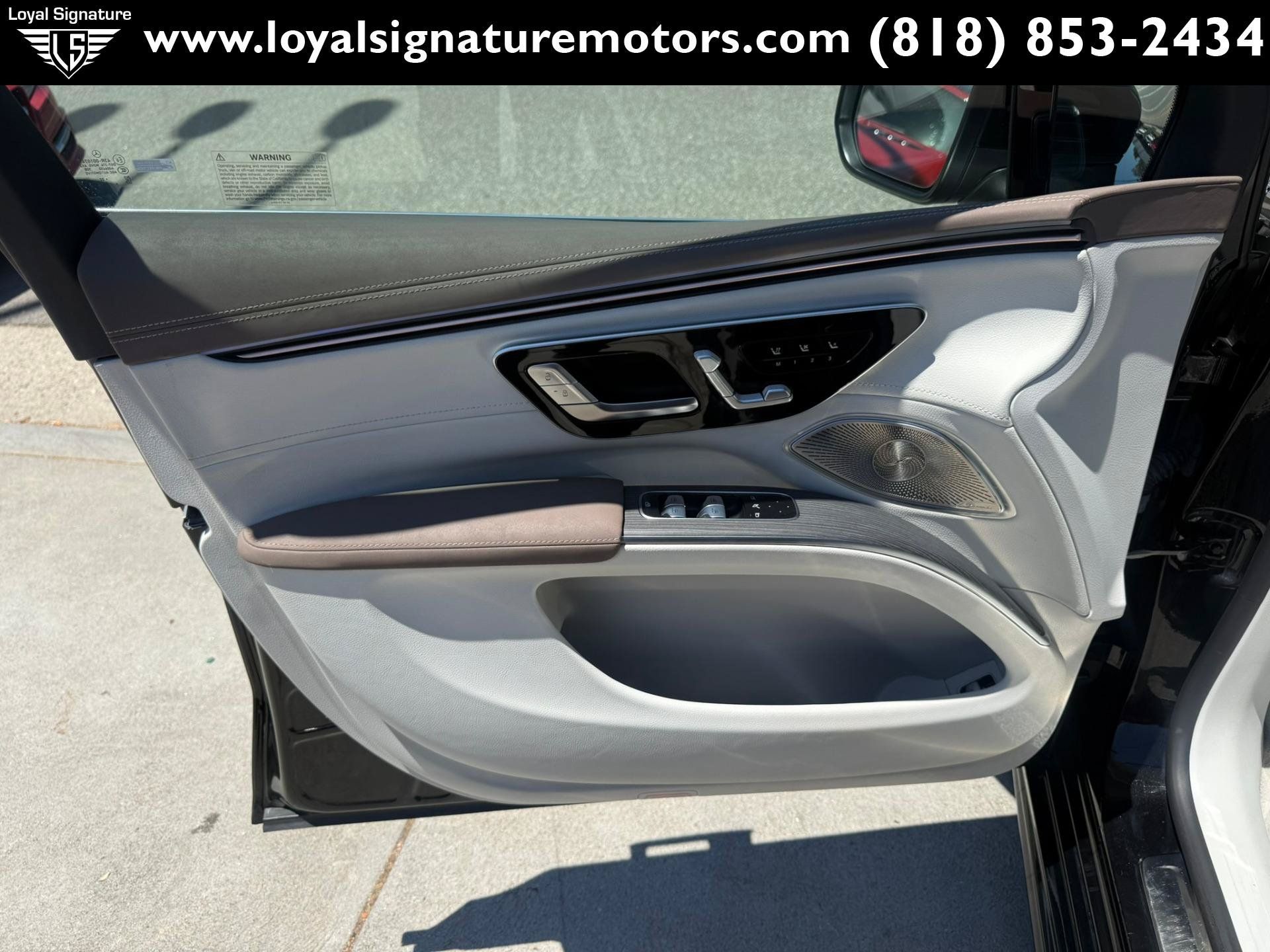 Used 2023 Mercedes-Benz EQS 580 4MATIC SUV image 23