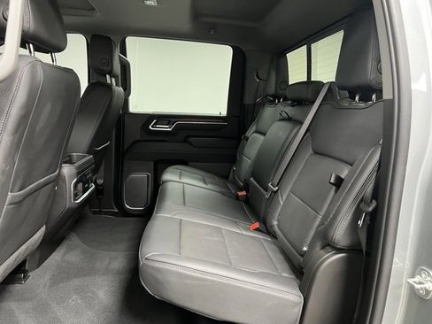 Used 2025 GMC Sierra 3500 Denali w/ Denali Reserve Package image 47