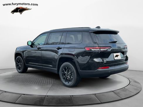 New 2025 Jeep Grand Cherokee L Altitude image 5