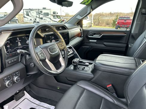 Used 2024 GMC Sierra 1500 Denali w/ Technology Package image 25