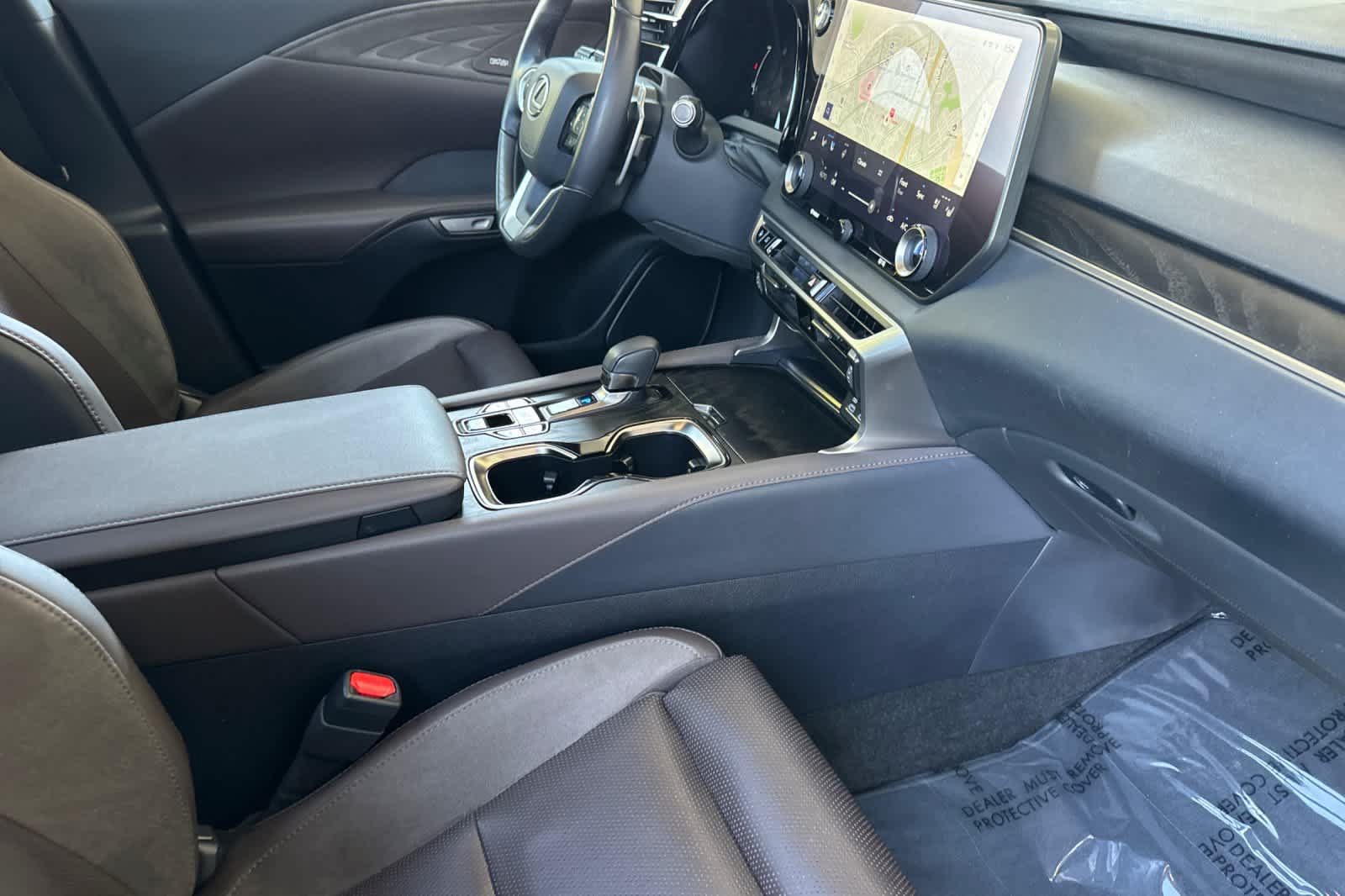 Certified 2024 Lexus RX 450h AWD w/ Convenience Package image 16