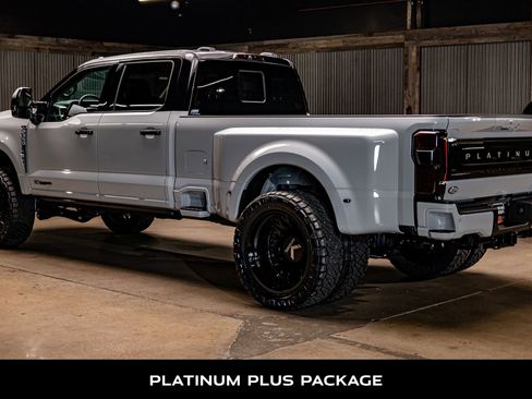 Used 2026 Ford F350 Platinum w/ Platinum Plus Package image 6