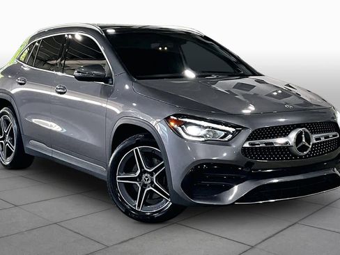 Used 2021 Mercedes-Benz GLA 250 4MATIC image 3