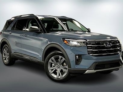 New 2026 Ford Explorer Active w/ Active Comfort Package
