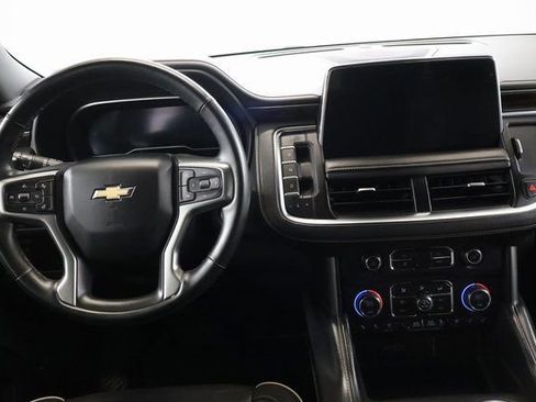 Used 2023 Chevrolet Tahoe Premier AWD/4WD image 13