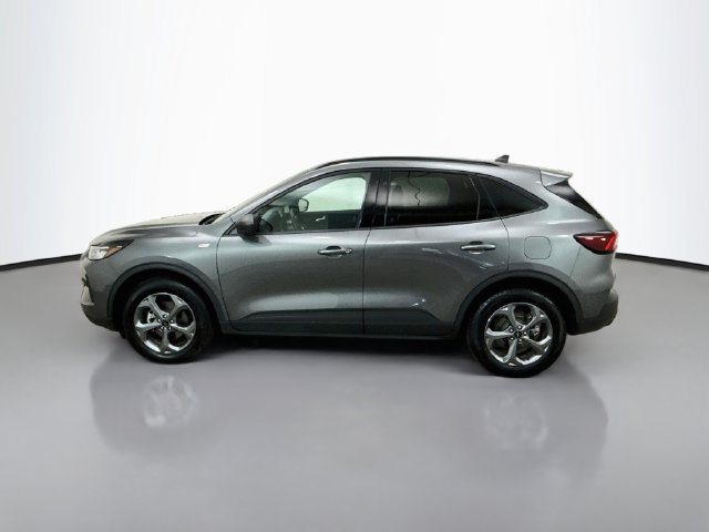Certified 2025 Ford Escape ST-Line AWD/4WD image 4