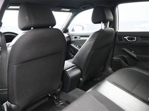 Used 2023 Honda Civic Sport image 2