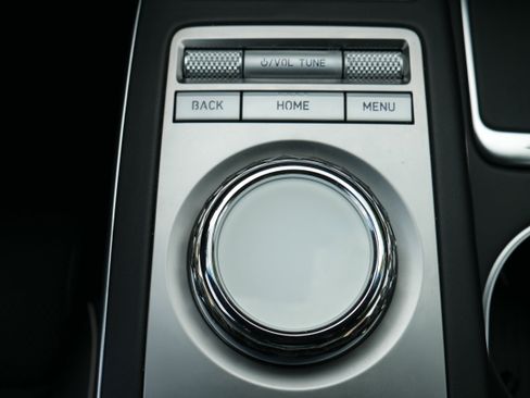 Certified 2024 Genesis GV70 2.5T w/ Sport Prestige Package image 22