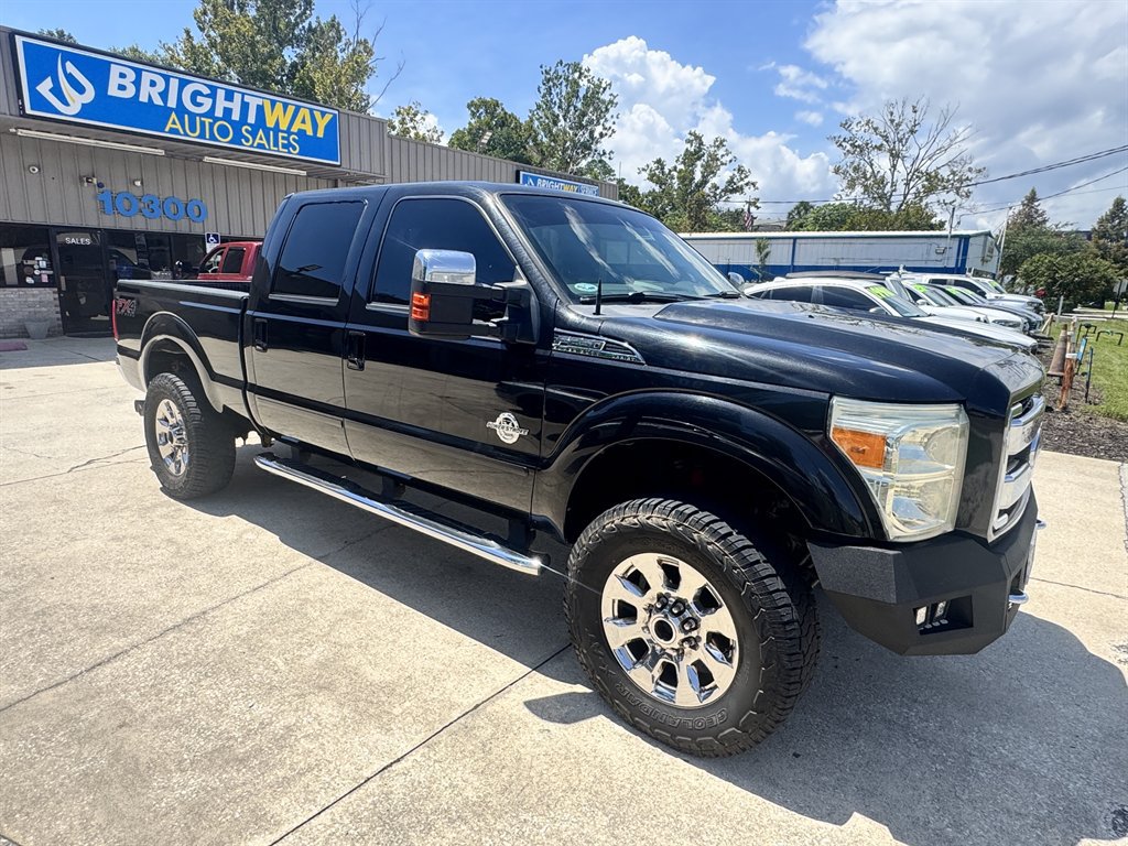 Used 2015 Ford F250 Lariat w/ Lariat Interior Package AWD/4WD image 4